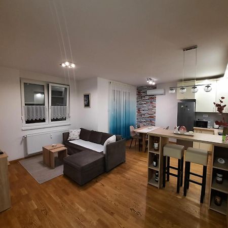 Lux Advent Apartment ซูโบติกา ภายนอก รูปภาพ