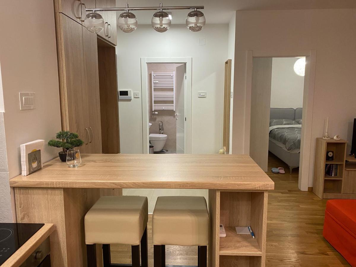 Lux Advent Apartment ซูโบติกา ภายนอก รูปภาพ