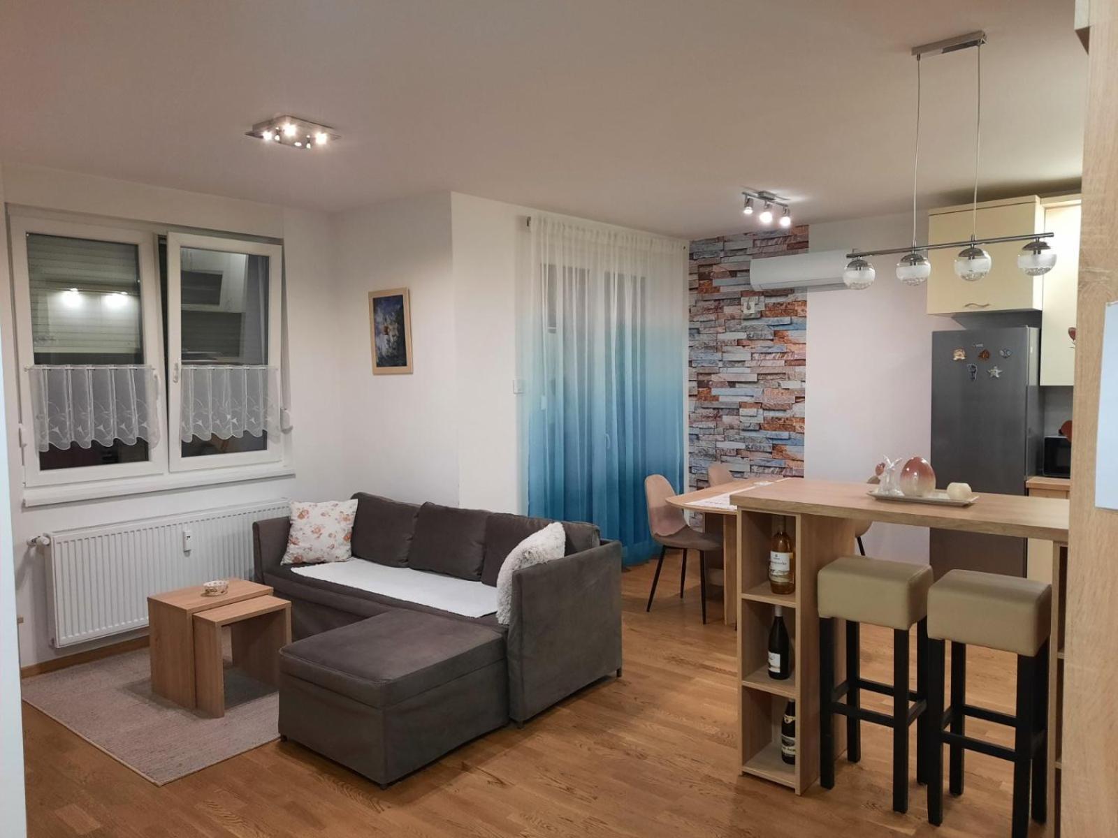 Lux Advent Apartment ซูโบติกา ภายนอก รูปภาพ
