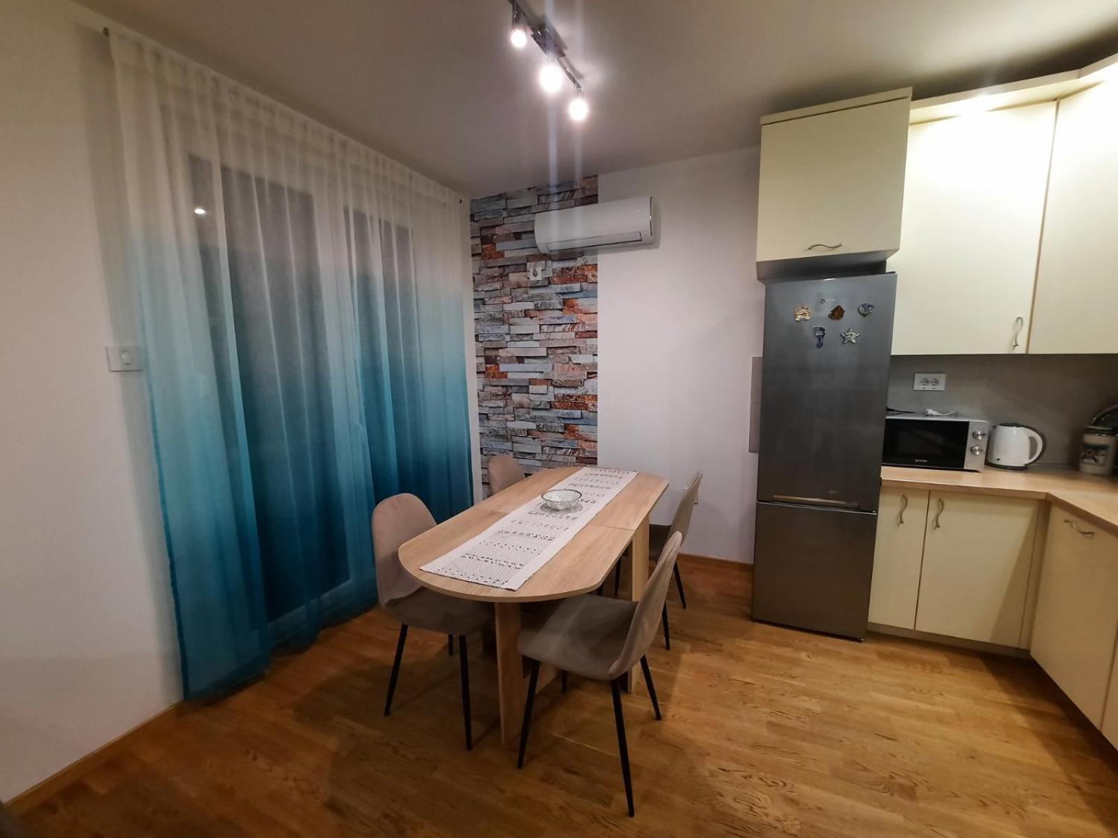 Lux Advent Apartment ซูโบติกา ภายนอก รูปภาพ