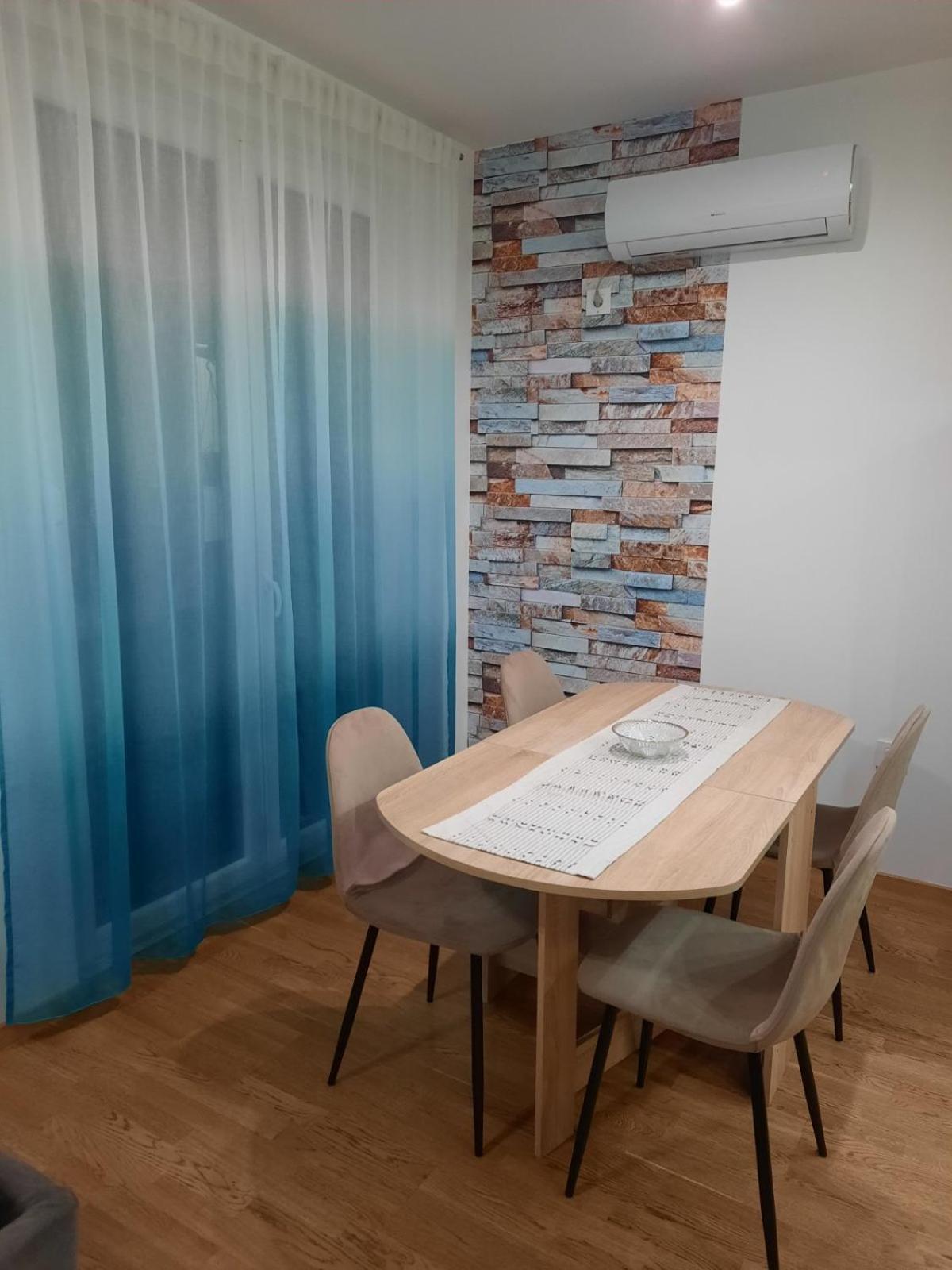 Lux Advent Apartment ซูโบติกา ภายนอก รูปภาพ